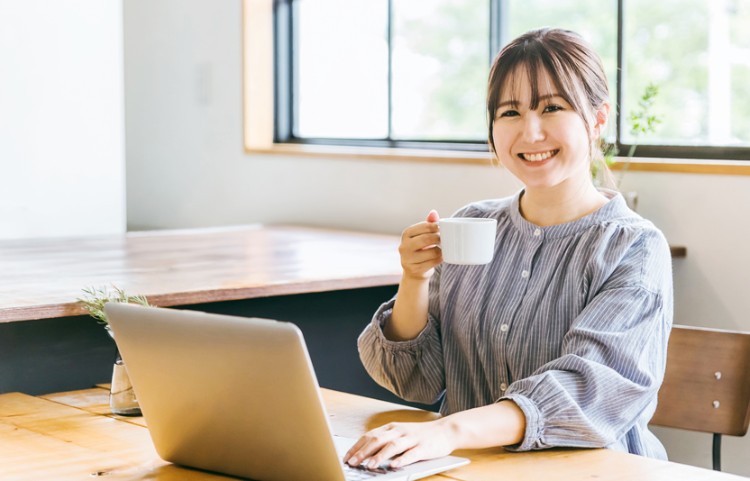 Crown Cat株式会社の正社員 営業・営業アシスタント 在宅 平日だけの求人情報イメージ1